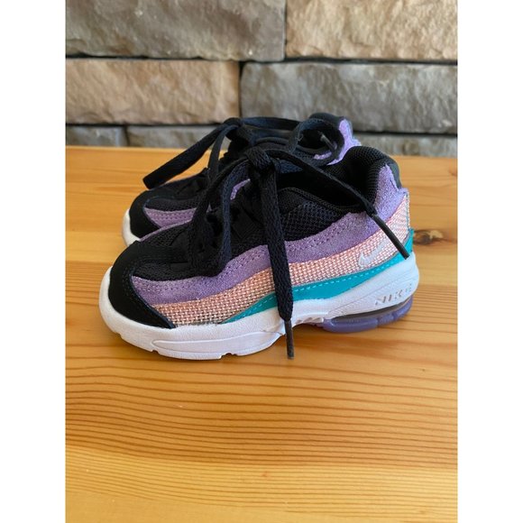 Nike Other - NIKE KIDS SHOES SIZE 5C